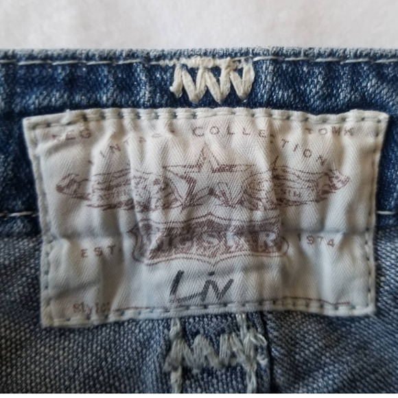 Big Star Vintage Collection Women's Liv Jeans with Back Pocket Flap and Jewels - Picture 4 of 15